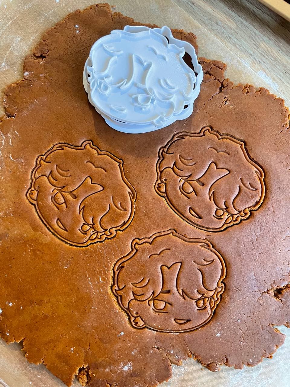 Lee Joobin Cookie Cutter (make me bark)