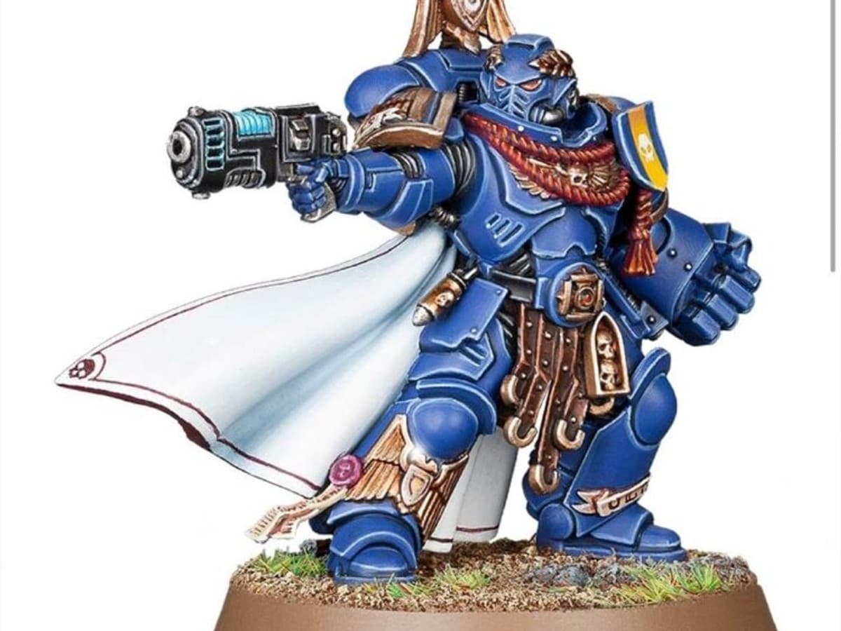 Primaris W Power Fist Large Knuckle Sandwich Warrior