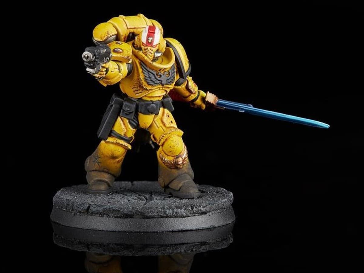 Imperial Fists Lieutenant