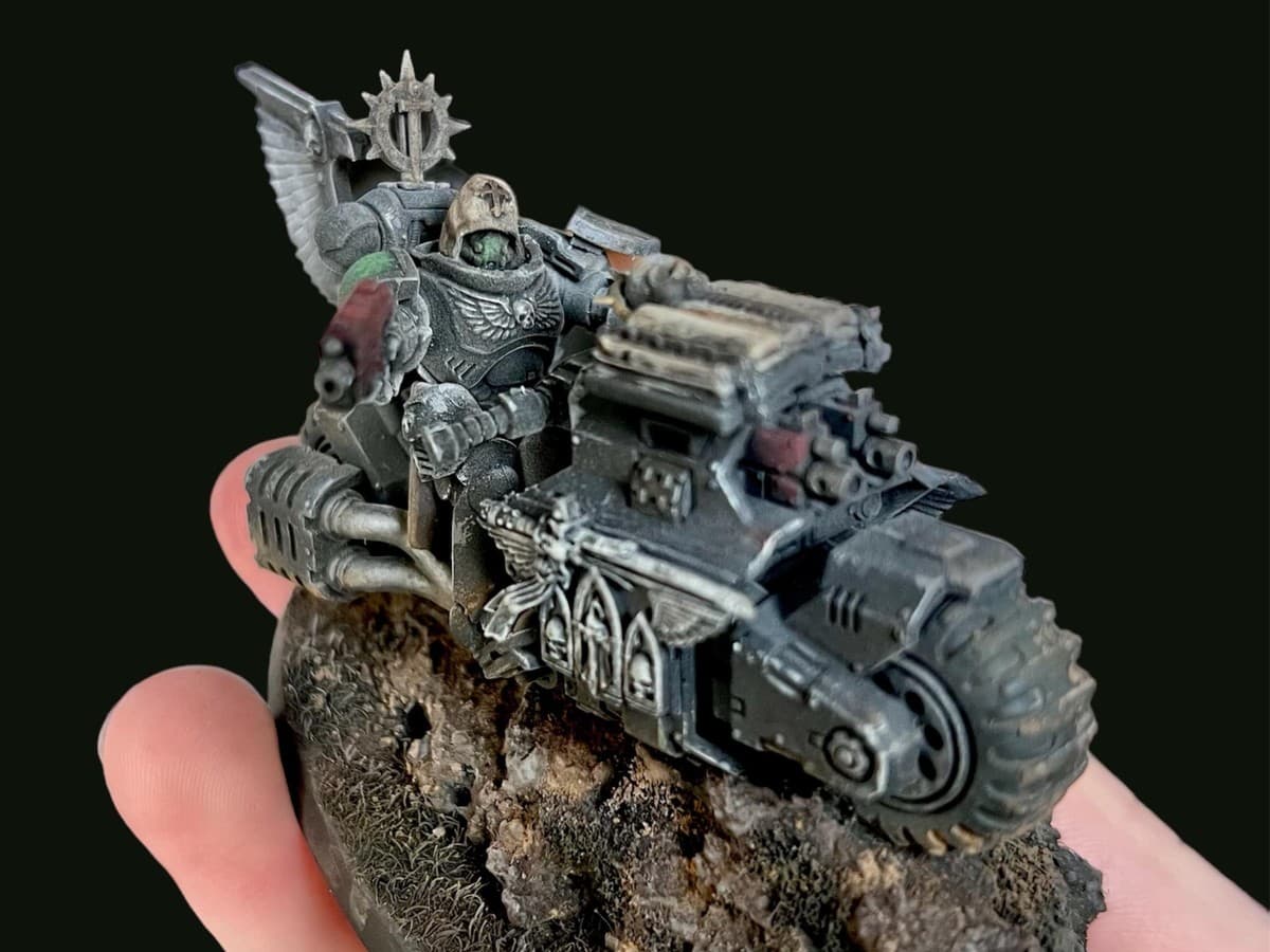 Dark Angels Ravenwing Bikers