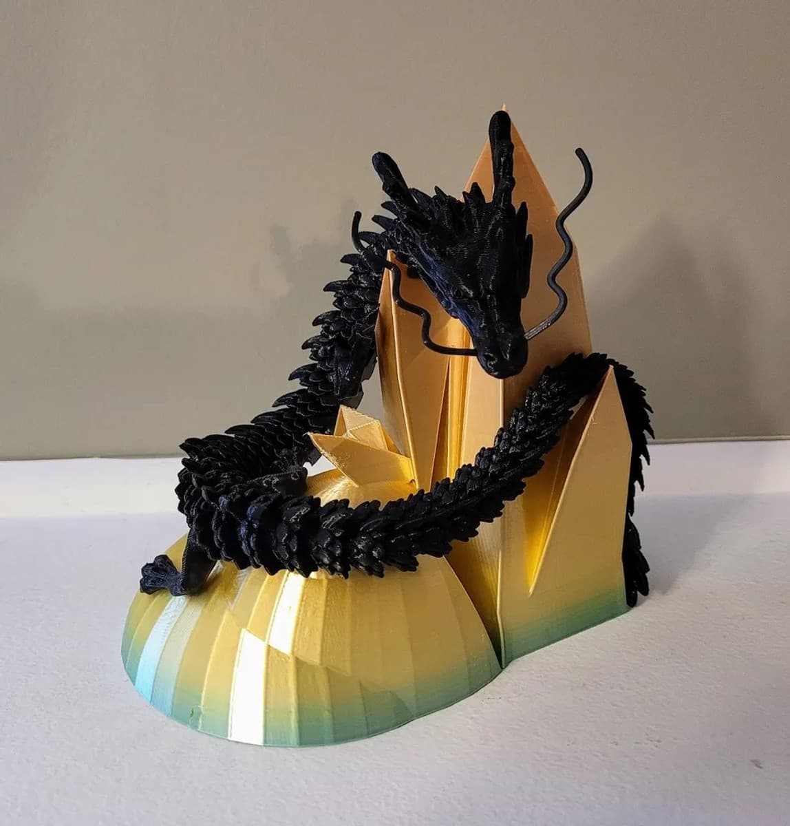 Gem Rock Mount For Articulating Dragon